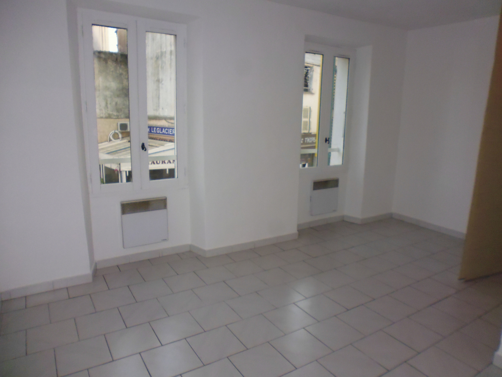 Image_2, Appartement, La Crau, ref :407L585A